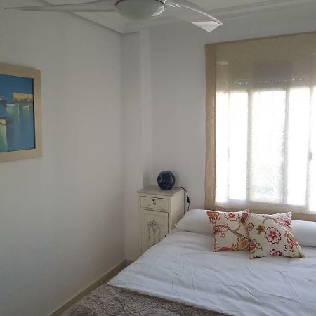 Luminoso Y Amplio Apartamento Sevilla Eksteriør billede