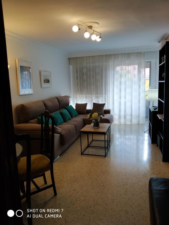Luminoso Y Amplio Apartamento Sevilla Eksteriør billede