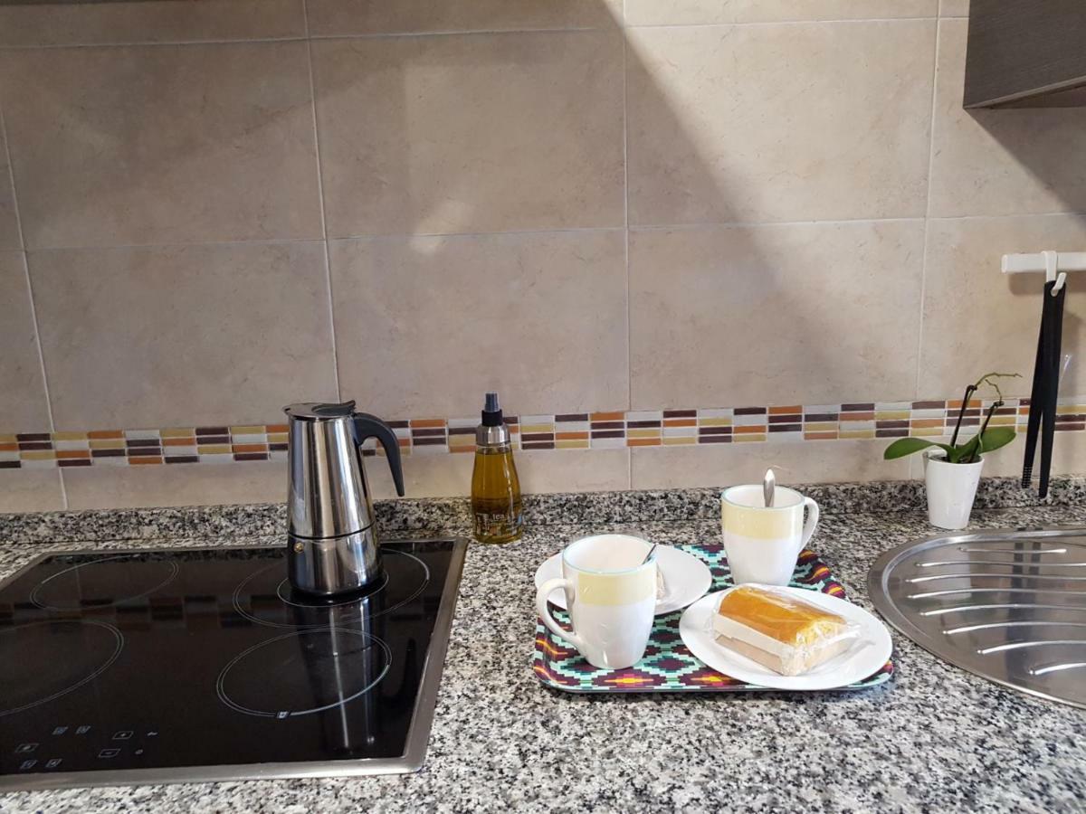 Luminoso Y Amplio Apartamento Sevilla Eksteriør billede