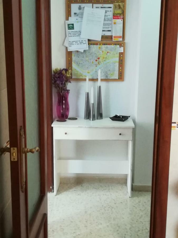 Luminoso Y Amplio Apartamento Sevilla Eksteriør billede